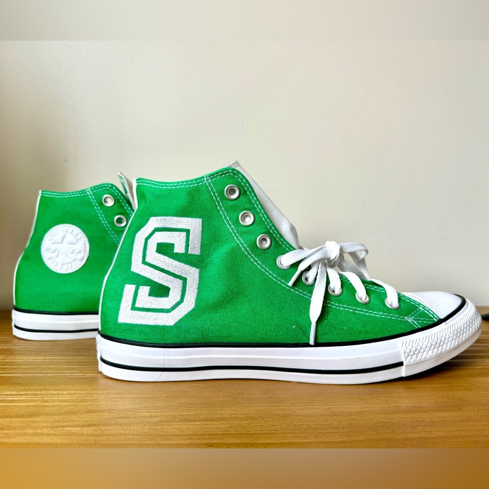New w/o box Kelly Green Converse Chuck Taylor Men MSU Michigan State Sneakers